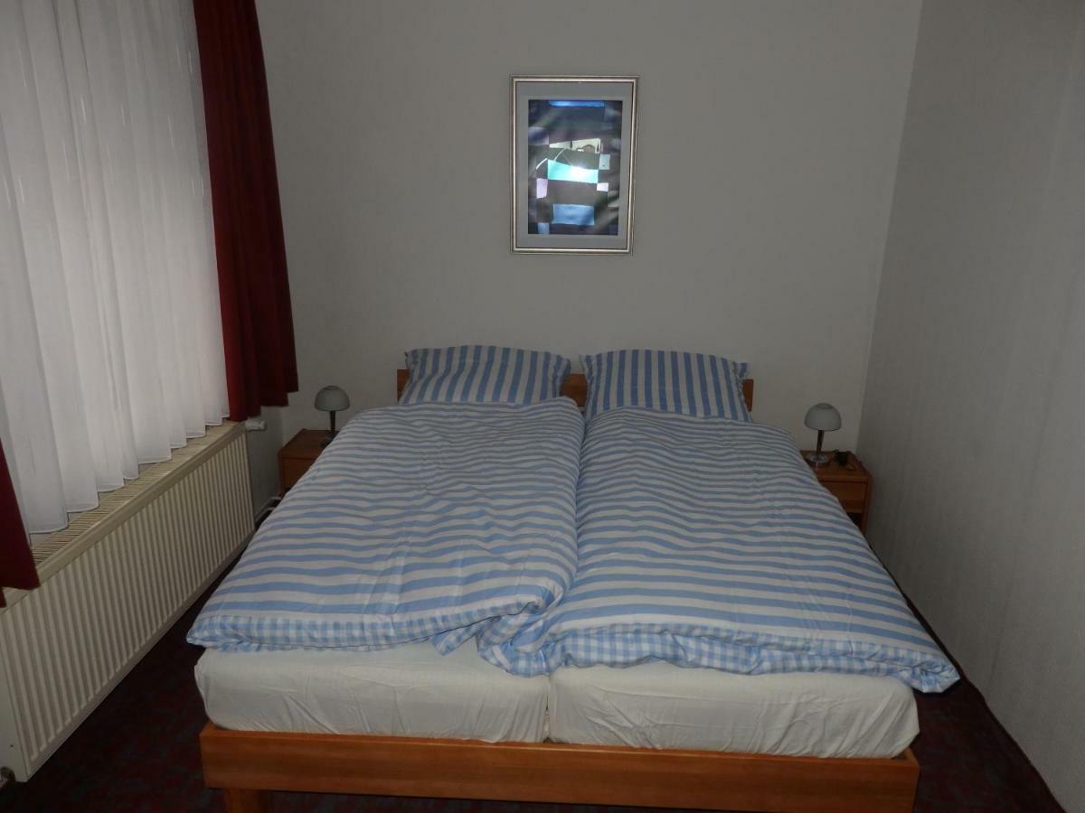 Zur Saale Hotel Weißenfels Buitenkant foto