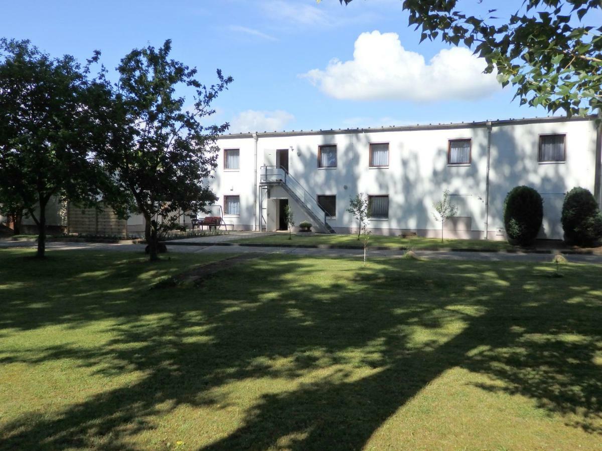 Zur Saale Hotel Weißenfels Buitenkant foto