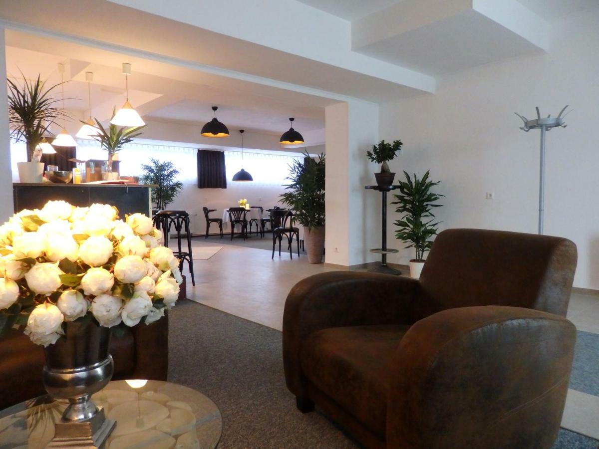 Zur Saale Hotel Weißenfels Buitenkant foto
