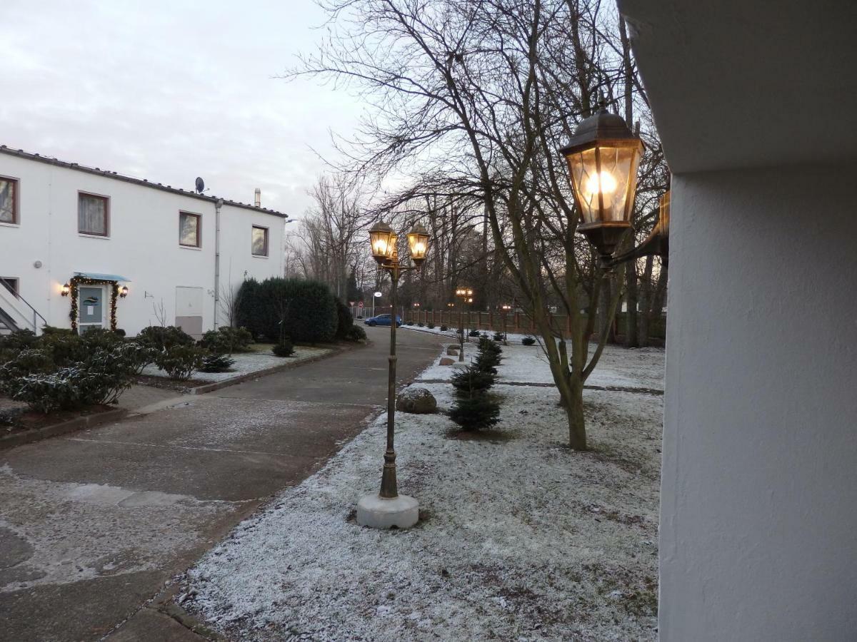 Zur Saale Hotel Weißenfels Buitenkant foto