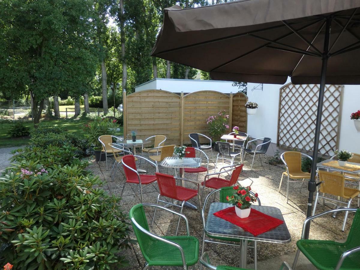 Zur Saale Hotel Weißenfels Buitenkant foto