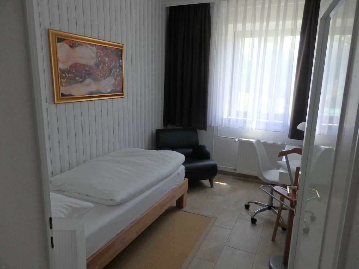Zur Saale Hotel Weißenfels Buitenkant foto