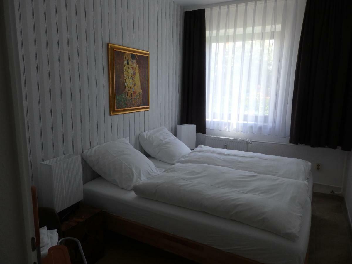 Zur Saale Hotel Weißenfels Buitenkant foto